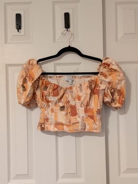 & Other Stories City-Print Smocked Puff-Sleeve Crop Top